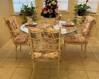 GLASS TOP KITCHEN TABLE AND CHAIRS