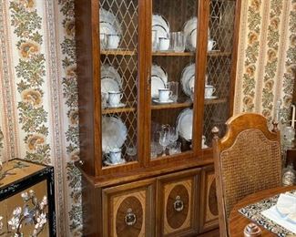 CHINA CABINET