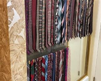 MENS NECK TIES