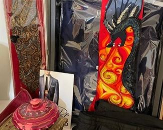 HANGING ART EXCLUSIVE TIE COLLEXTION LIMITED EDITION 2012 100 % SILK AND STAIN FREE