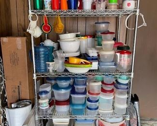 PLASTIC STORAGE CONTAINERS