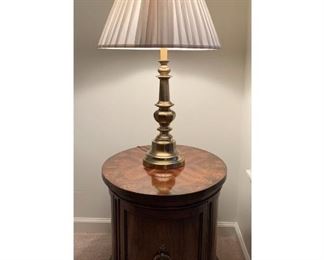 Gordons Furniture Co Oval Table and Lamp