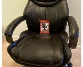 La Z Boy Brahms Series Leather Executive Office Chair