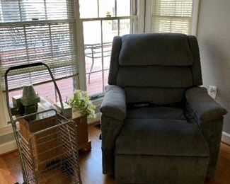 Lift chair and rolling metal cart