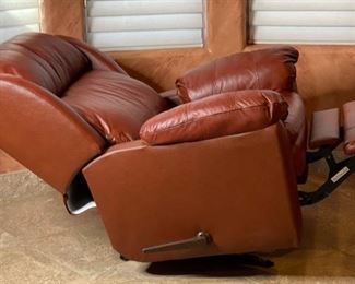 #1 Lane Furniture Leather Recliner 43x38x38in HxWxD