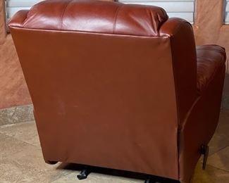 #1 Lane Furniture Leather Recliner 43x38x38in HxWxD