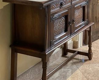 Antique Kuchins Furniture Oak Sideboard Cabinet 38x50x17in HxWxD