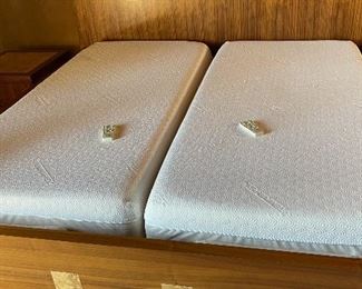 Custom Made Walnut & Birdseye Maple King Bed 86x98x98in HxWxD