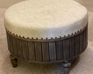 Round Ottoman 16in H x 24in diameter