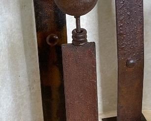 4pc Rustic Metal Art Figures Family of 4 28in H tallest