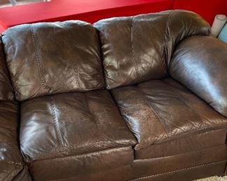 Creative Leather Sectional Sofa Couch 34x42 102 & 102 HxWxD