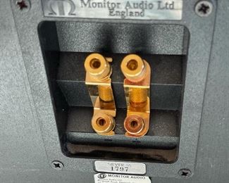 Monitor Audio Silver 9i Floor Standing Speakers Pair 37.5x8x10.5in HxWxD