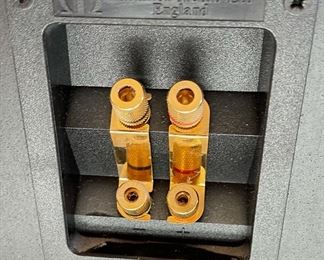 Monitor Audio Silver 9i Floor Standing Speakers Pair 37.5x8x10.5in HxWxD