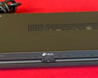 Niles Si-2100 2-channel Power Amplifier 2x17.5x14in HxWxD