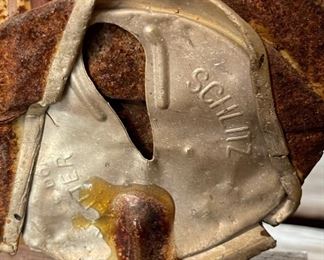 Schlitz Beer Can Owl Folk Art 7x3x2.5in HxWxD