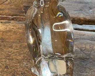 Baccarat Crystal Glass Parrot Figure 4in Bird 4x2x4in