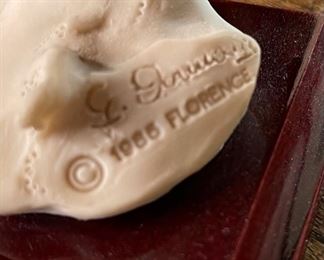 Giuseppe Armani White Soaring Resin Eagle Figure 7x5x5in HxWxD