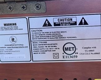 Innovative Technology Nostalgic CD/Turntable/AM/FM radio