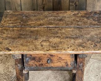 Rustic Distressed Side Table 21x27x18in