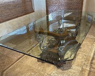 Robb & Stucky Amelia Dining Table & 6 Chairs Table: 30x48x96in