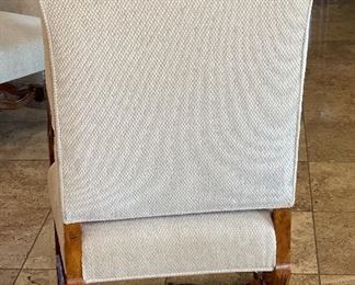 Robb & Stucky Amelia Dining Table & 6 Chairs Table: 30x48x96in