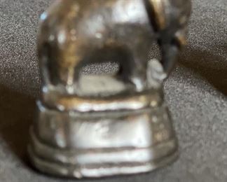 6pc Cast Iron Elephants Tallest: 1.5in