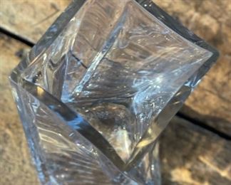 Roberto Crystal Glass Vase Twist 12x5x5in