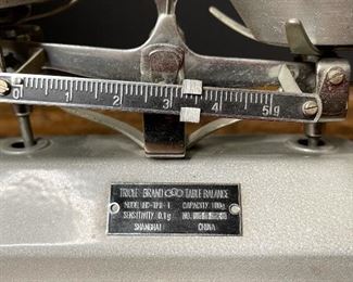 Tricle Brand Table Balance Sanghai China Scale 5x8x3in HxWxD