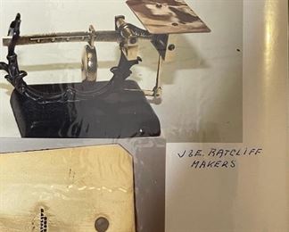 J&E Ratcliff Sliding Weight Postal Scale 4x7x3.5in HxWxD