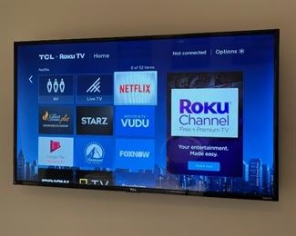 TCL Roku 43in HD Smart TV 22x38in