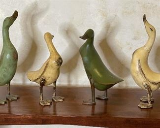4pc Smith & Hawken Rustic Distressed Wood Ducks Tallest: 18.5in H