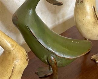 4pc Smith & Hawken Rustic Distressed Wood Ducks Tallest: 18.5in H