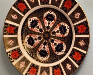 Royal Crown Derby Imari 1128 Dinner Plate XLII 10.75in