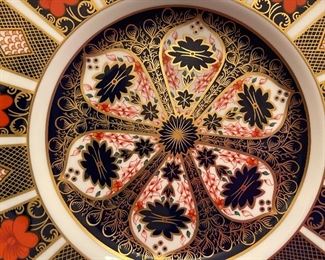 Royal Crown Derby Imari 1128 Dinner Plate XLII 10.75in