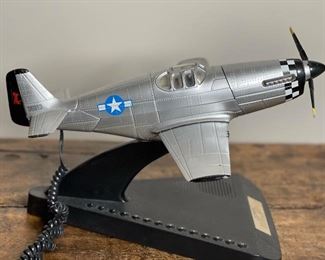 P-51 Mustang Phone 9x14x14in