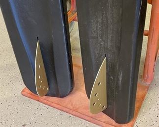 O'Brien Freecarve Wide Track Water Ski PAIR