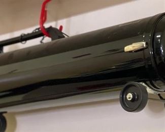 METRO Vac-N-Blo Vacuum Commercial Detail