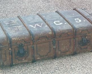 Friedrich Mink Antique German Immigrant Steamer Trunk Suitcase 13x23x41in HxWxD