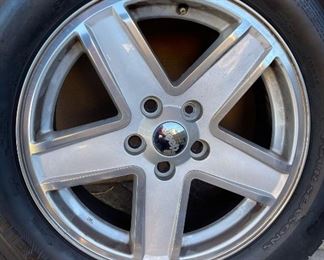 2pc Jeep Patriot Compass 5-LUG 17in Wheels Tires/Rims OEM 27.5 x 9in