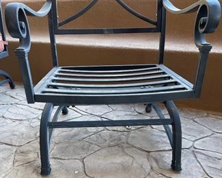 Set of 6 Patio Chairs 37x26x28 HxWxD