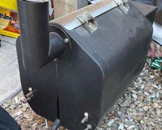 Green Mountain Davy Crockett Wood Pellet with Cover 25x32x18in HxWxD