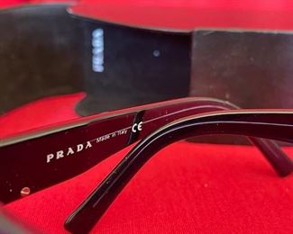 Women's AUTHENTIC Prada Sunglasses SPR08G