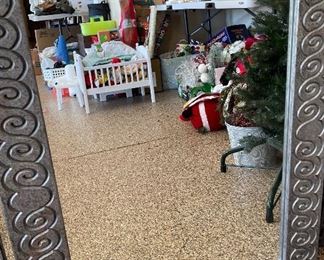 Silver metallic medium size mirror Total length & width 36in x 30in.