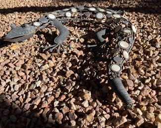 Metal Outdoor decor lizard 23in x 18in
