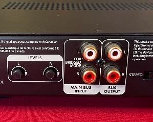 Niles Si-2100 2-channel Power Amplifier	2x17.5x14in	HxWxD
