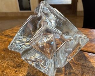 Roberto Crystal Glass Vase Twist 12x5x5in