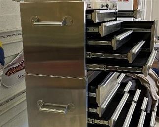 HammerHead LX Tool Box Stainless Steel 41in 19 Drawer 2002-1800 62x46x19.5in HxWxD