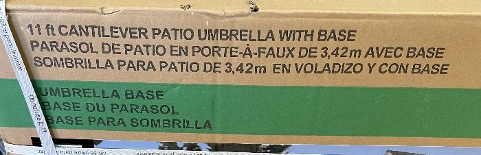 11ft Cantilever Patio Umbrella 853331