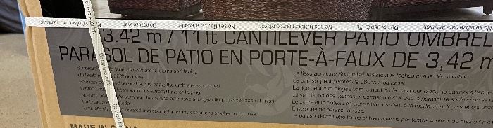 11ft Cantilever Patio Umbrella 853331