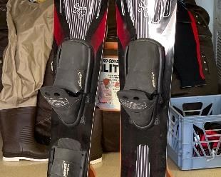 O'Brien Freecarve Wide Track Water Ski PAIR		
